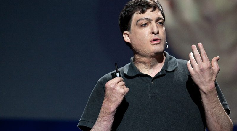 Dan Ariely speaking at TED in 2009